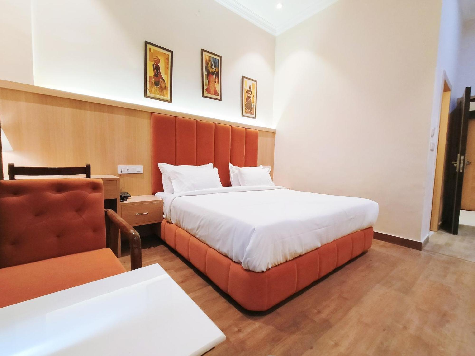 Hotel Ricky By Sahibs Group Amritsar Exteriör bild
